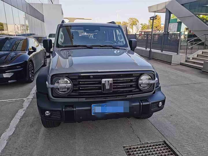 Фото 2 - Tank 300