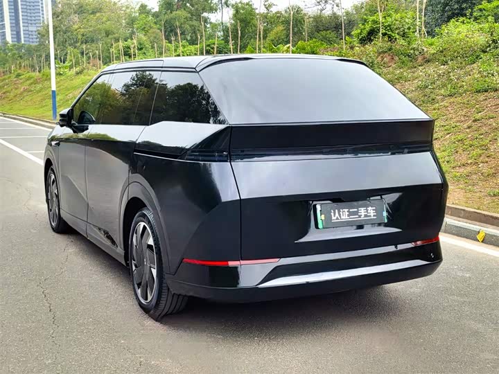 Фото 5 - XPeng X9