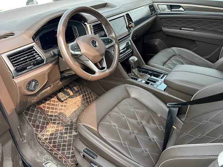 Фото 3 - Volkswagen Viloran