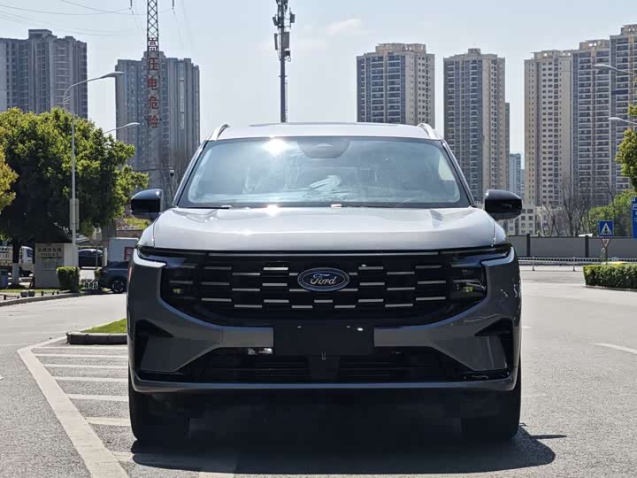 Фото 2 - Ford Edge