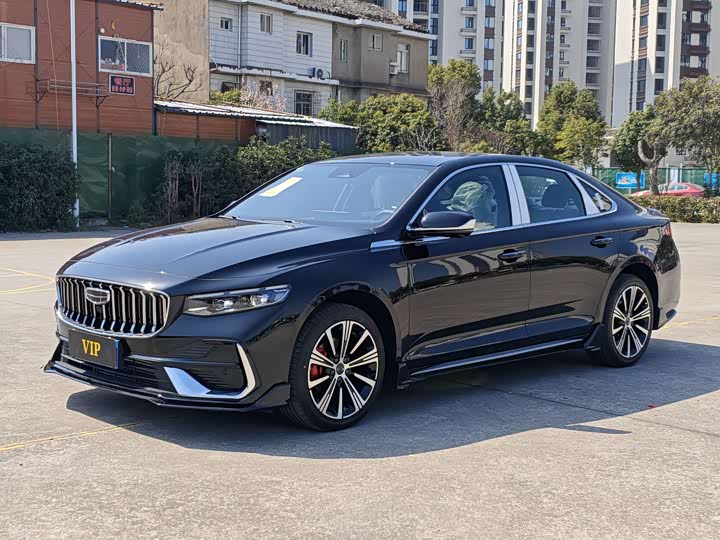 Фото 2 - Geely Preface