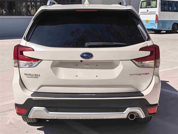 Фото 5 - Subaru Forester