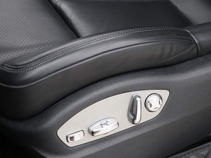 Фото 5 - Porsche Macan