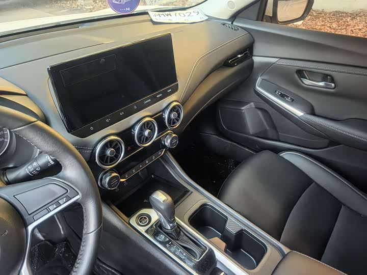 Фото 6 - Nissan Sylphy