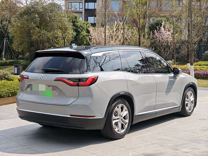 Фото 4 - Nio ES8