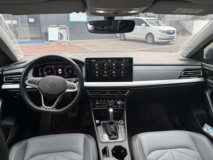 Photo 9 - Volkswagen Lavida