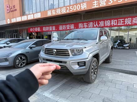 Фото 1 - Tank 700 Hybrid