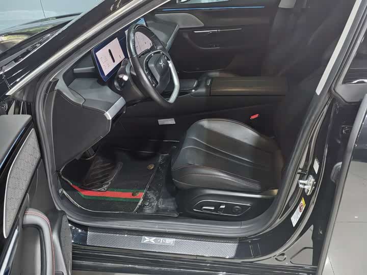 Фото 5 - XPeng P7