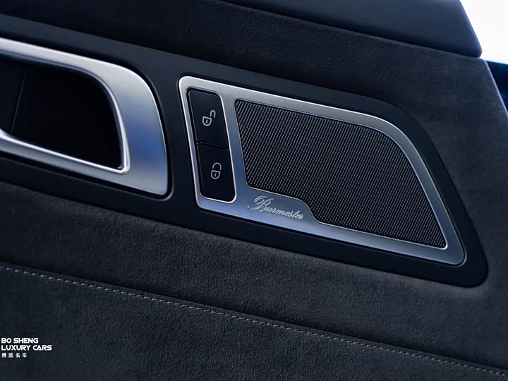 Фото 7 - Mercedes-Benz AMG GT