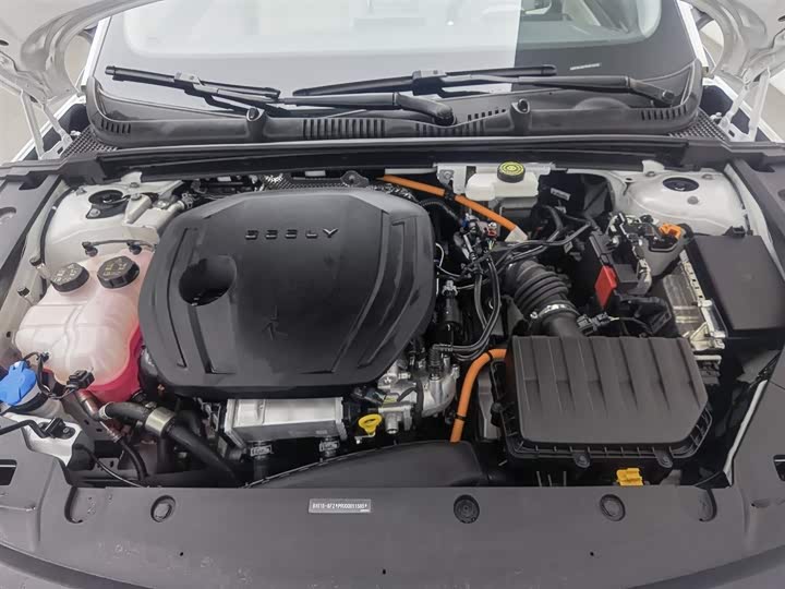 Photo 6 - Geely Galaxy L6