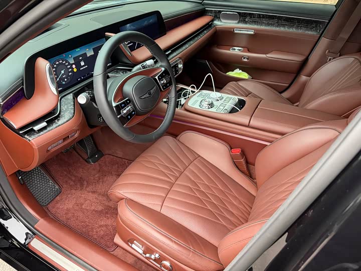 Фото 7 - Genesis G90