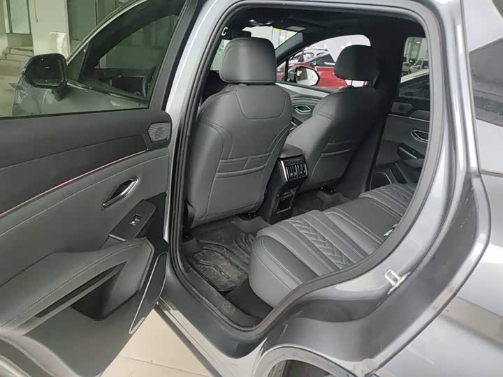 Фото 4 - BYD Song L DM-i Hybrid