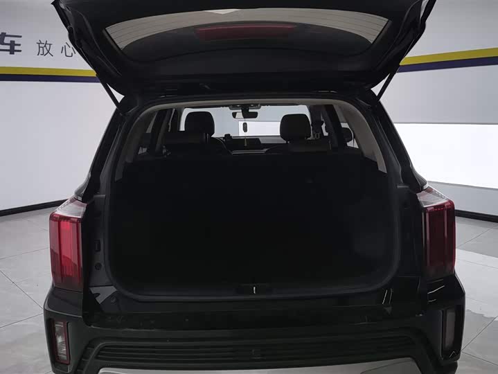 Фото 4 - Kia Sportage GT-line