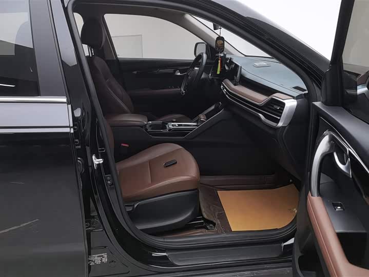 Фото 8 - Kia Sportage GT-line