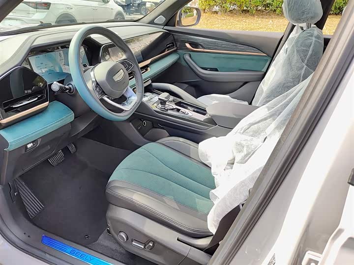 Фото 7 - Geely Monjaro Thor Hybrid