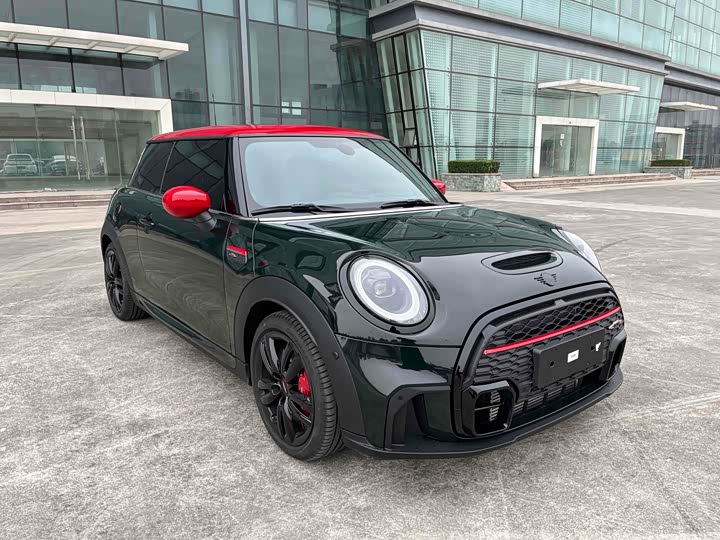 Photo 3 - Mini Mini JCW
