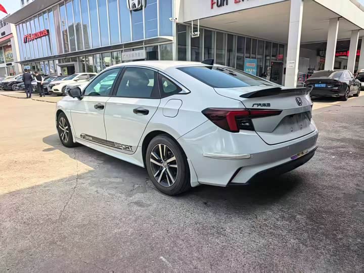 Фото 8 - Honda Integra