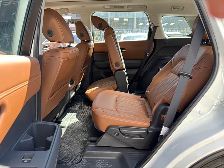 Фото 9 - Nissan Pathfinder