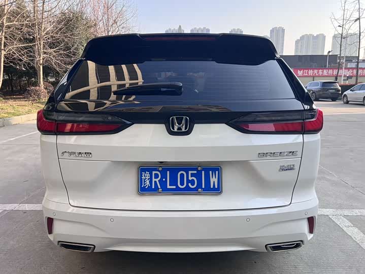 Фото 8 - Honda Breeze