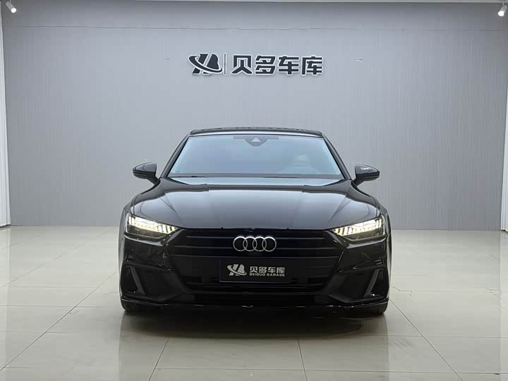 Фото 2 - Audi A7