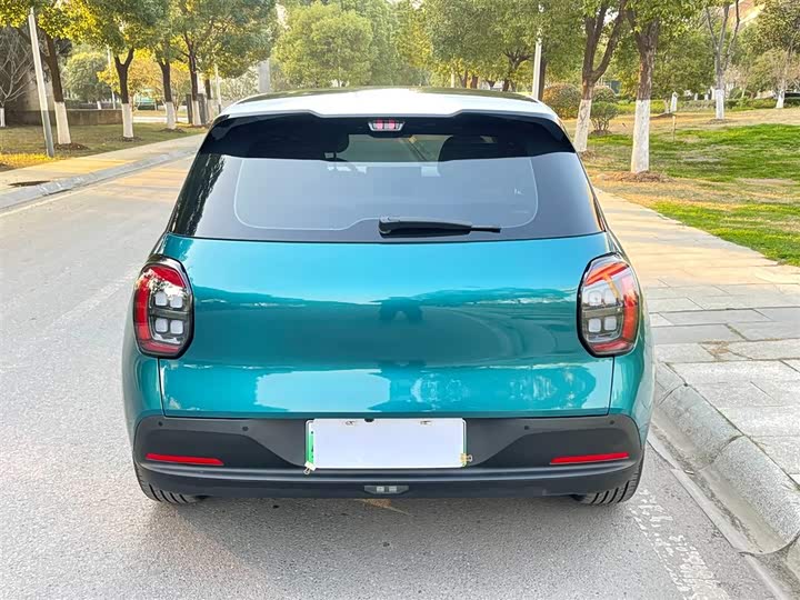 Фото 6 - GAC Aion UT