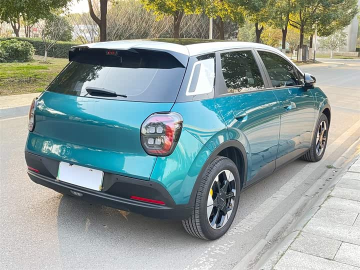 Фото 7 - GAC Aion UT