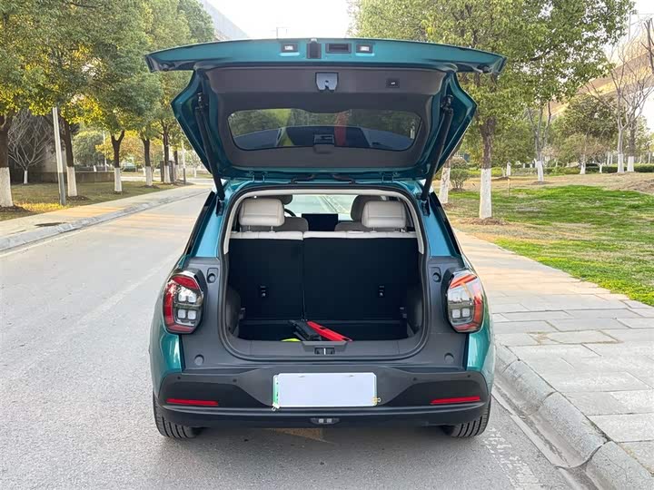 Фото 9 - GAC Aion UT