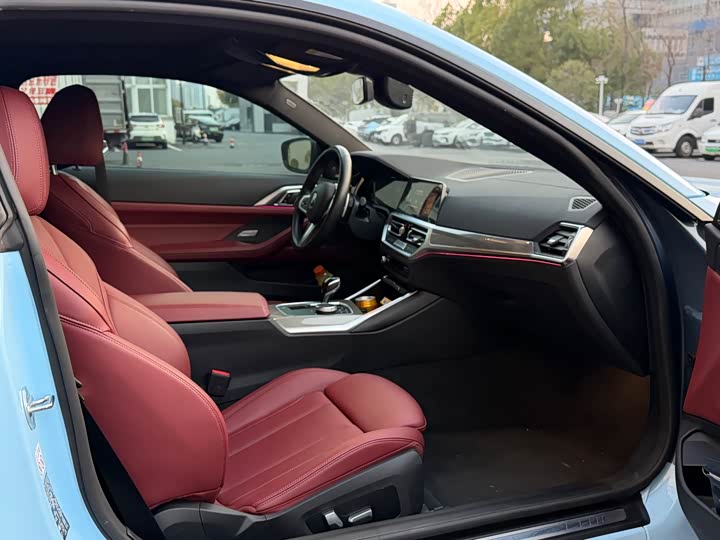 Photo 9 - BMW 4 Series