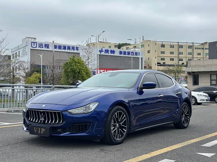Фото 2 - Maserati Ghibli