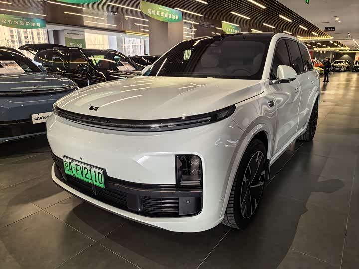 Фото 1 - LiXiang L9