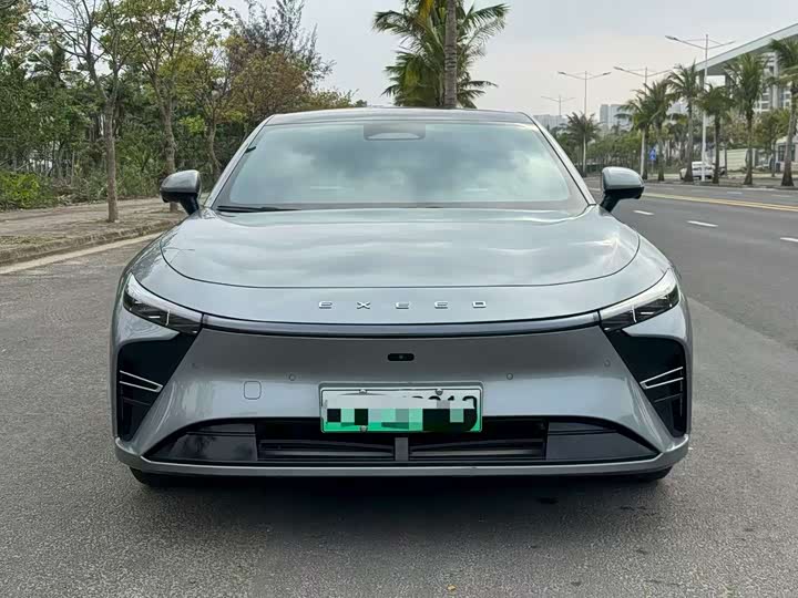 Фото 2 - Exeed Sterra ES