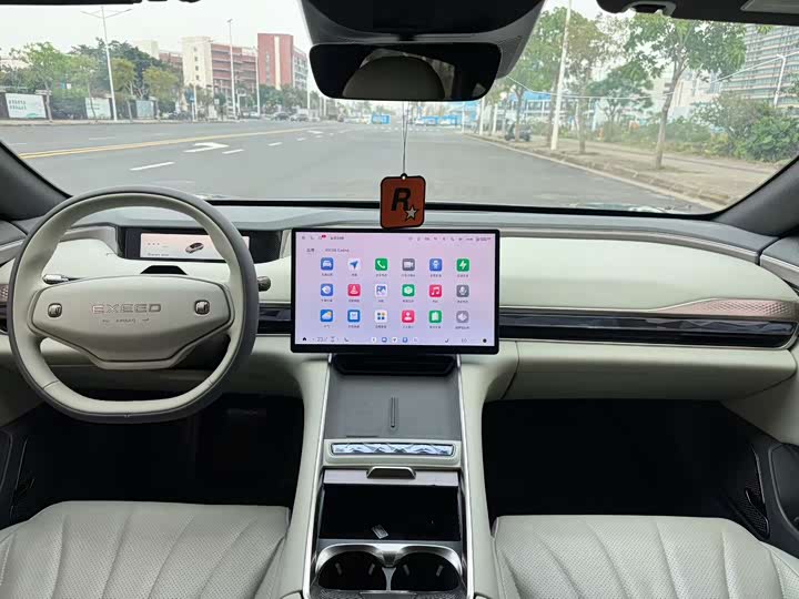 Фото 8 - Exeed Sterra ES