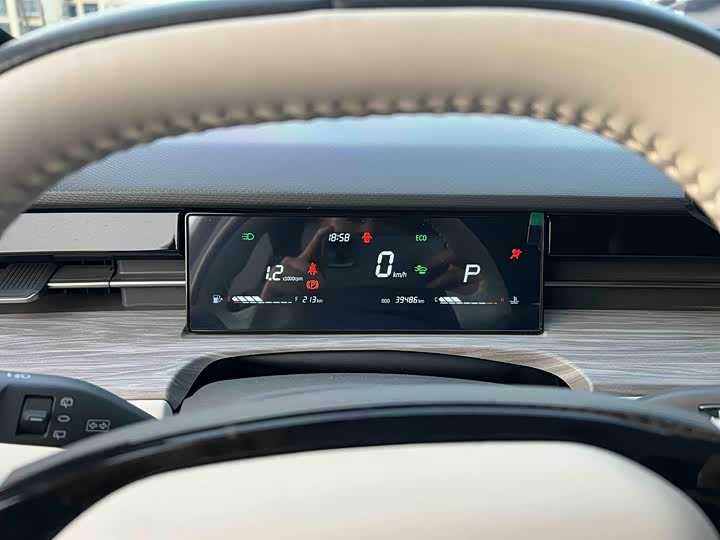 Photo 6 - Jetour Dashing