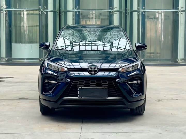 Photo 2 - Toyota Wildlander