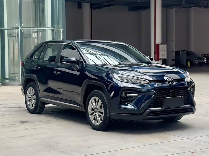 Photo 3 - Toyota Wildlander