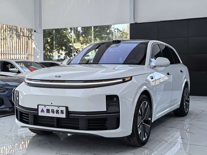 Фото 1 - LiXiang L7