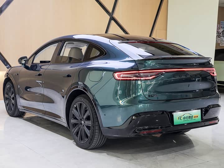 Фото 7 - Luxeed R7