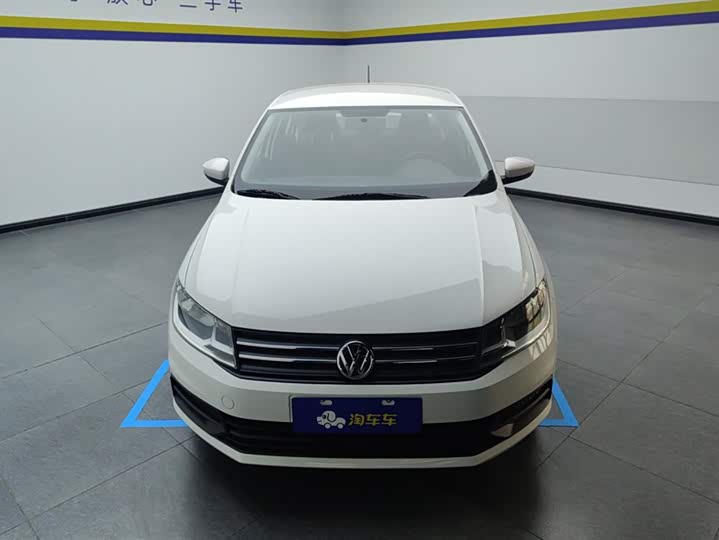 Фото 2 - Volkswagen Santana