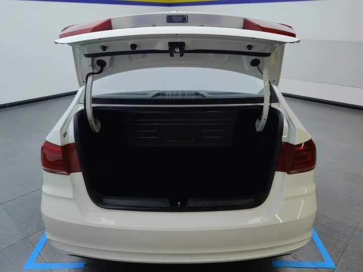 Фото 4 - Volkswagen Santana