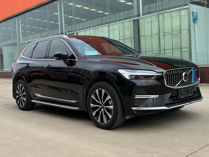 Фото 3 - Volvo XC60