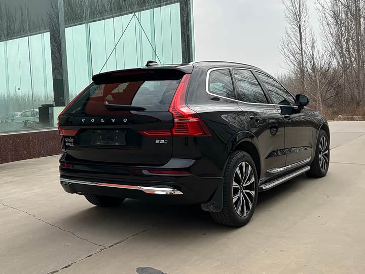 Фото 6 - Volvo XC60
