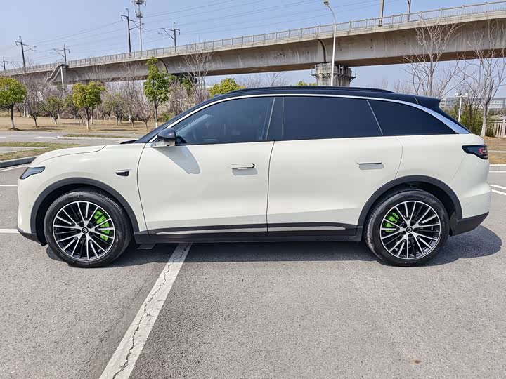 Photo 5 - Leapmotor C11