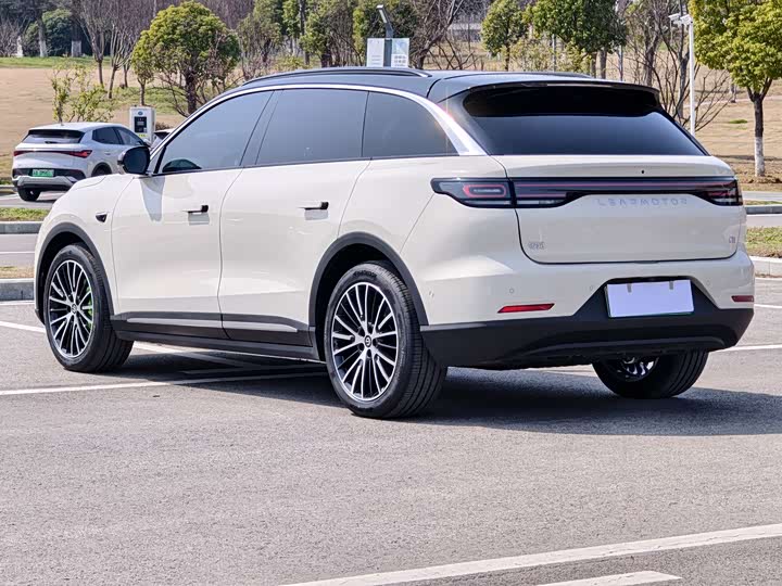 Photo 6 - Leapmotor C11