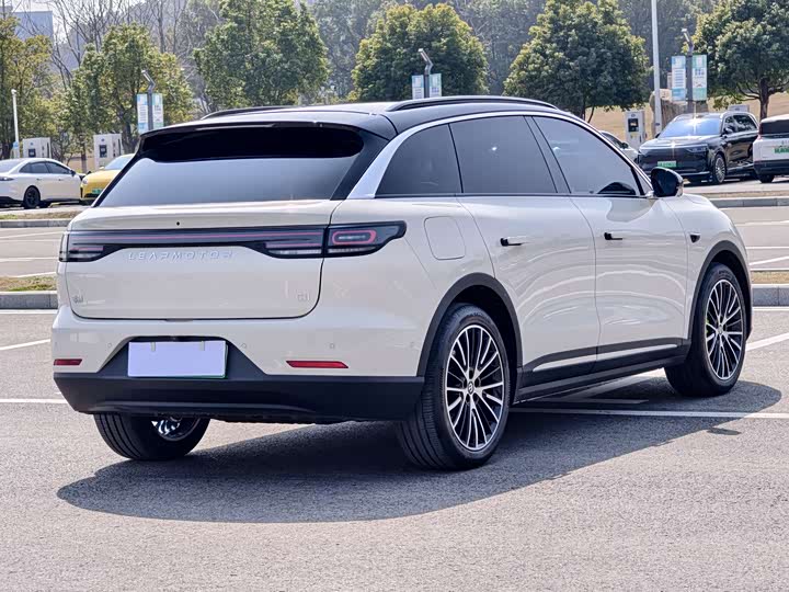 Photo 8 - Leapmotor C11