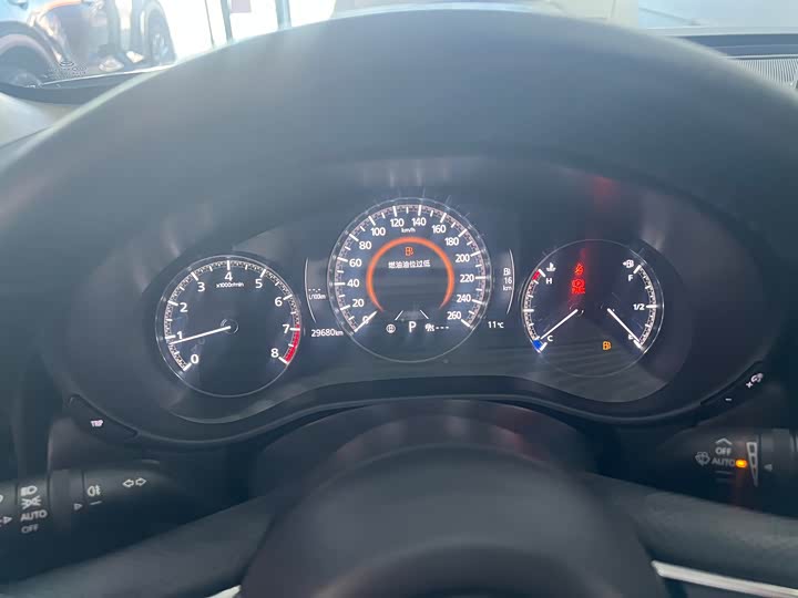 Photo 8 - Mazda CX-50