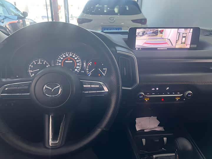 Photo 9 - Mazda CX-50