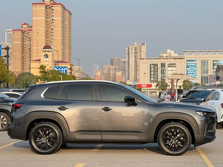 Фото 6 - Mazda CX-50