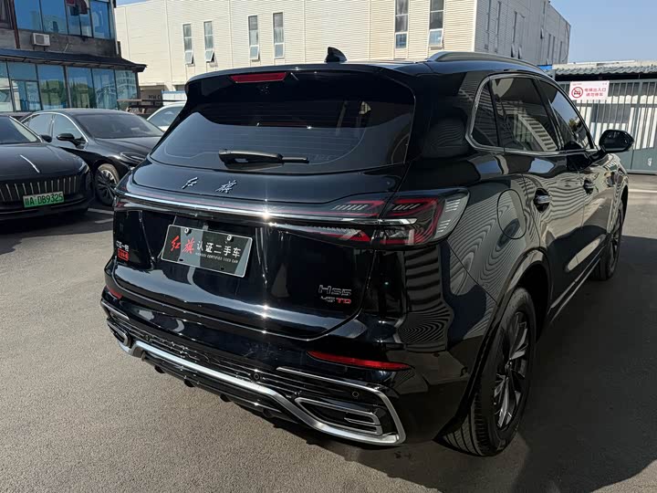 Photo 6 - Hongqi HS5