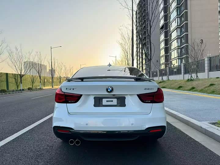 Фото 8 - BMW 3 Series GT