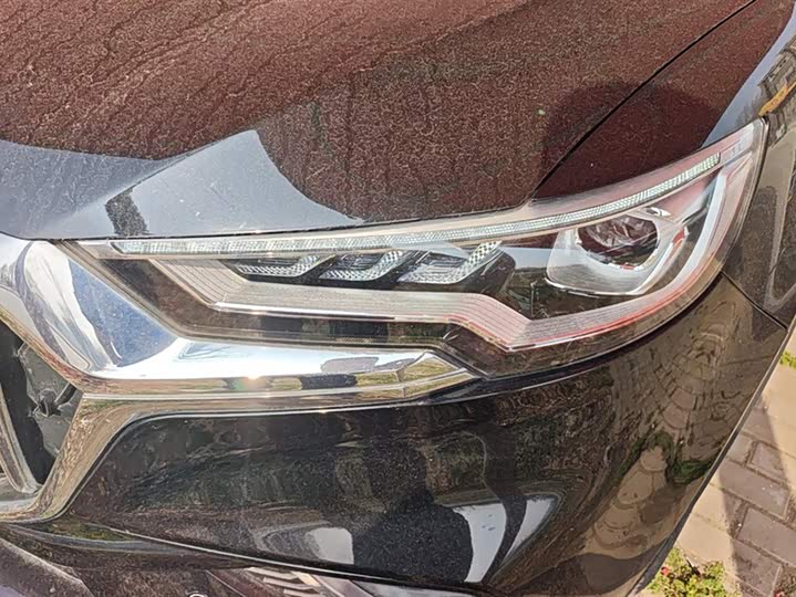 Photo 5 - Hongqi HS5